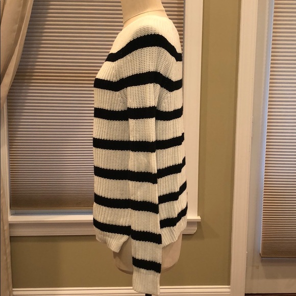 Express Striped Side Slit Shaker Knit Sweater - Picture 3 of 5